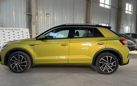 Volkswagen T-Roc I, 2023 год, 3 150 000 рублей, 13 фотография