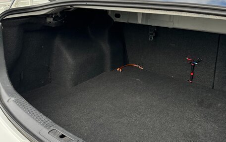 Mazda 6, 2011 год, 1 100 000 рублей, 11 фотография