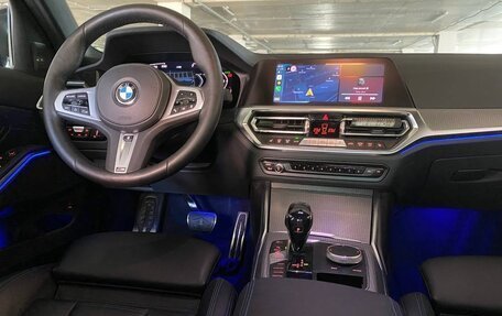 BMW 3 серия, 2019 год, 4 100 000 рублей, 18 фотография