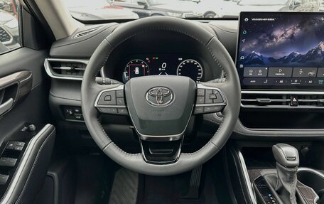 Toyota Highlander, 2025 год, 5 790 000 рублей, 20 фотография