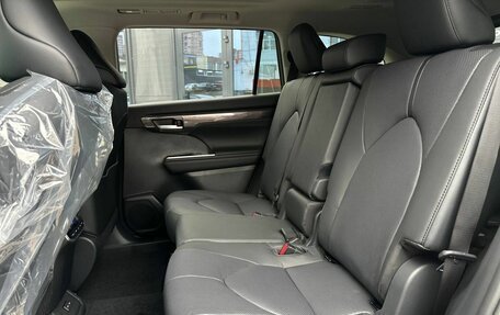 Toyota Highlander, 2025 год, 5 790 000 рублей, 18 фотография