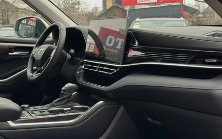 Toyota Highlander, 2025 год, 5 790 000 рублей, 26 фотография