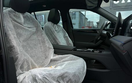 Volkswagen Tiguan, 2025 год, 4 790 000 рублей, 30 фотография