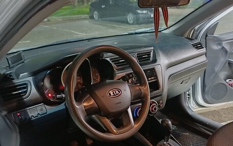 KIA Rio III рестайлинг, 2011 год, 750 000 рублей, 6 фотография