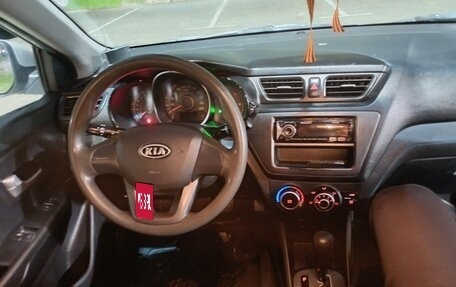 KIA Rio III рестайлинг, 2011 год, 750 000 рублей, 7 фотография