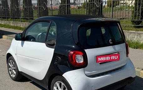 Smart Fortwo III, 2016 год, 700 000 рублей, 2 фотография