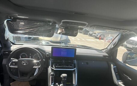 Toyota Land Cruiser, 2025 год, 15 790 000 рублей, 9 фотография