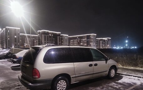 Chrysler Voyager III, 2000 год, 365 000 рублей, 13 фотография