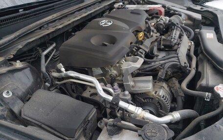 Toyota Avalon, 2022 год, 2 800 000 рублей, 4 фотография