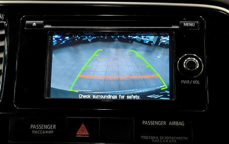 Mitsubishi Outlander III рестайлинг 3, 2014 год, 1 400 000 рублей, 15 фотография