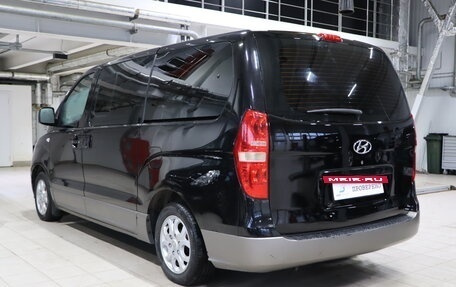 Hyundai H-1 II рестайлинг, 2010 год, 1 249 990 рублей, 7 фотография