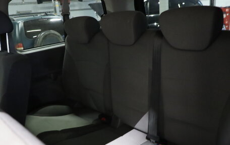 Hyundai H-1 II рестайлинг, 2010 год, 1 249 990 рублей, 19 фотография