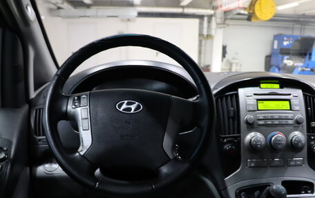 Hyundai H-1 II рестайлинг, 2010 год, 1 249 990 рублей, 9 фотография