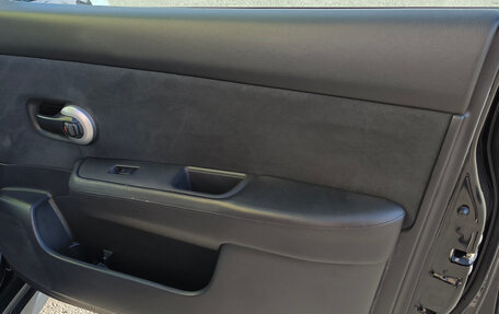 Nissan Tiida, 2010 год, 680 000 рублей, 21 фотография