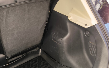 Nissan Tiida, 2010 год, 680 000 рублей, 15 фотография