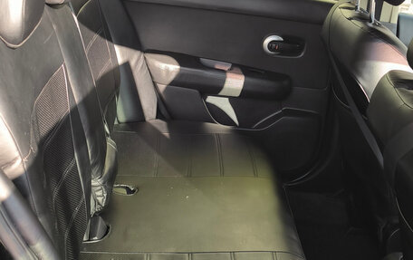 Nissan Tiida, 2010 год, 680 000 рублей, 22 фотография