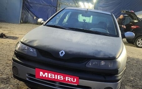 Renault Laguna II, 1999 год, 145 000 рублей, 2 фотография