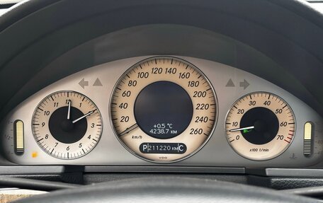Mercedes-Benz E-Класс, 2008 год, 1 300 000 рублей, 13 фотография