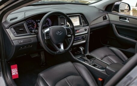 Hyundai Sonata VII, 2018 год, 1 695 000 рублей, 13 фотография