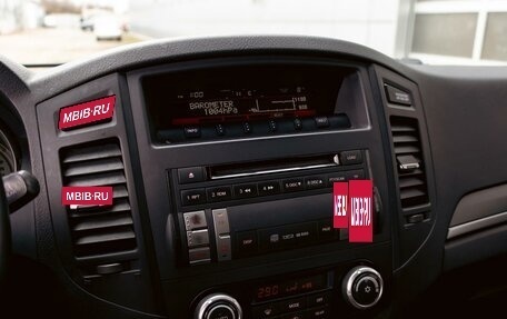 Mitsubishi Pajero IV, 2011 год, 1 695 000 рублей, 14 фотография