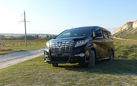 Toyota Alphard III, 2017 год, 3 750 000 рублей, 5 фотография