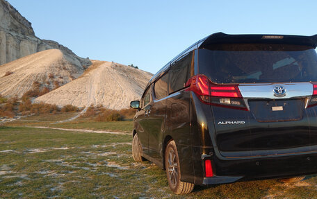 Toyota Alphard III, 2017 год, 3 750 000 рублей, 26 фотография