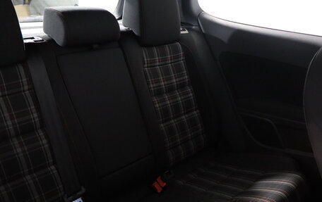 Volkswagen Golf GTI VII, 2011 год, 1 099 000 рублей, 13 фотография