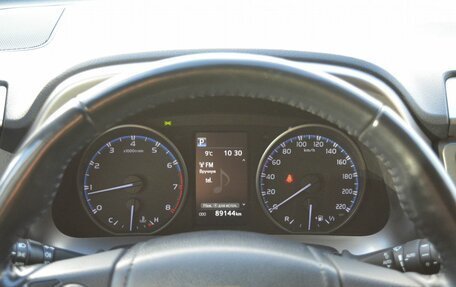 Toyota RAV4, 2018 год, 2 430 000 рублей, 20 фотография