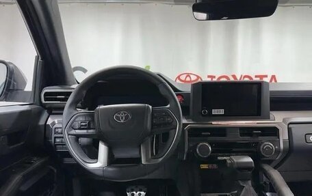 Toyota 4Runner, 2025 год, 8 200 000 рублей, 15 фотография