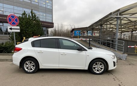 Chevrolet Cruze II, 2013 год, 800 000 рублей, 3 фотография