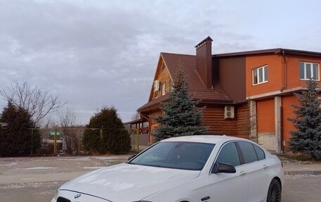 BMW 5 серия, 2012 год, 1 350 000 рублей, 3 фотография