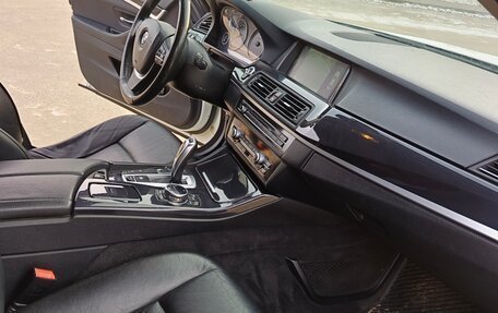 BMW 5 серия, 2012 год, 1 350 000 рублей, 11 фотография