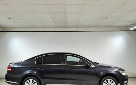 Volkswagen Passat B7, 2011 год, 690 000 рублей, 4 фотография