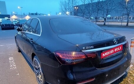 Mercedes-Benz E-Класс, 2021 год, 5 300 000 рублей, 4 фотография