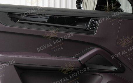 Porsche Cayenne III, 2025 год, 19 300 000 рублей, 18 фотография