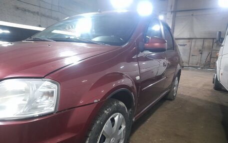 Renault Logan I, 2011 год, 390 000 рублей, 4 фотография