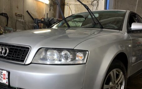 Audi A4, 2004 год, 469 000 рублей, 4 фотография