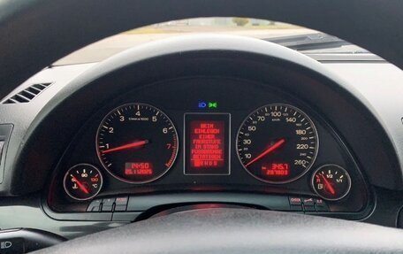 Audi A4, 2004 год, 469 000 рублей, 9 фотография