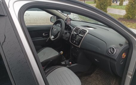 Renault Sandero II рестайлинг, 2018 год, 910 000 рублей, 6 фотография