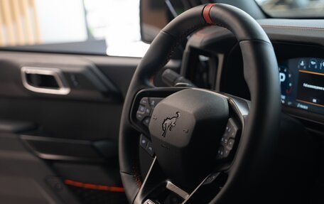 Ford Bronco, 2025 год, 15 890 000 рублей, 27 фотография