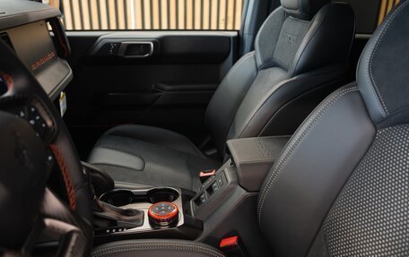 Ford Bronco, 2025 год, 15 890 000 рублей, 24 фотография