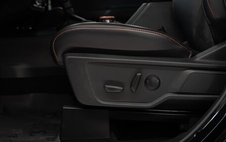 Ford Bronco, 2025 год, 15 890 000 рублей, 18 фотография