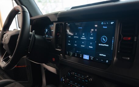 Ford Bronco, 2025 год, 15 890 000 рублей, 32 фотография