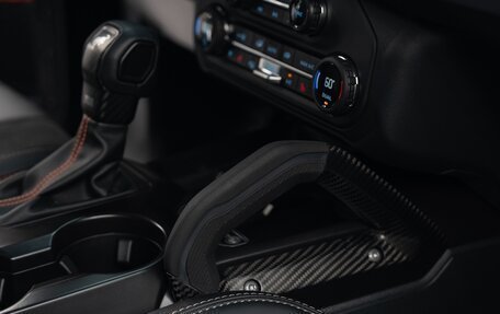 Ford Bronco, 2025 год, 15 890 000 рублей, 39 фотография