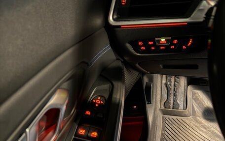 BMW 3 серия, 2019 год, 3 700 000 рублей, 16 фотография