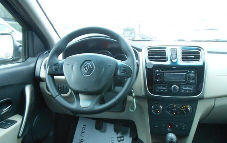 Renault Logan II, 2014 год, 720 000 рублей, 10 фотография