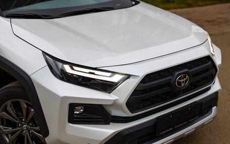 Toyota RAV4, 2025 год, 4 180 000 рублей, 5 фотография