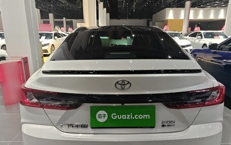 Toyota Camry, 2024 год, 3 170 457 рублей, 5 фотография