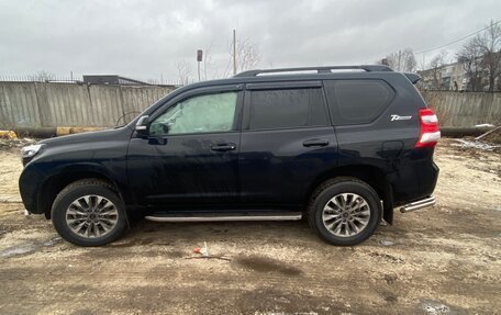 Toyota Land Cruiser Prado 150 рестайлинг 2, 2014 год, 3 800 000 рублей, 6 фотография