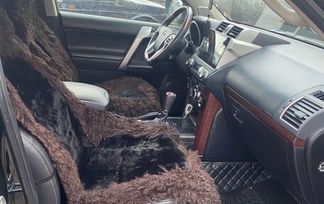 Toyota Land Cruiser Prado 150 рестайлинг 2, 2014 год, 3 800 000 рублей, 7 фотография